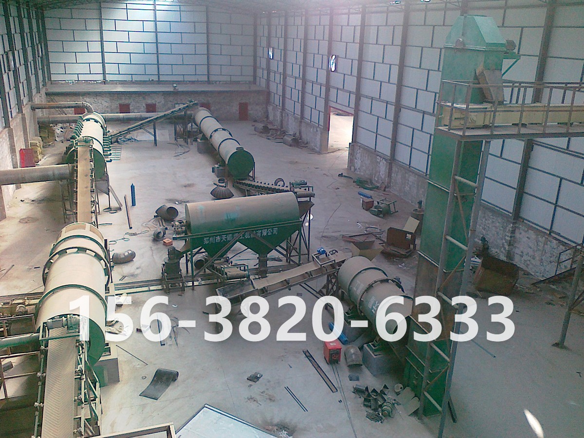 有機肥生產現(xiàn)場